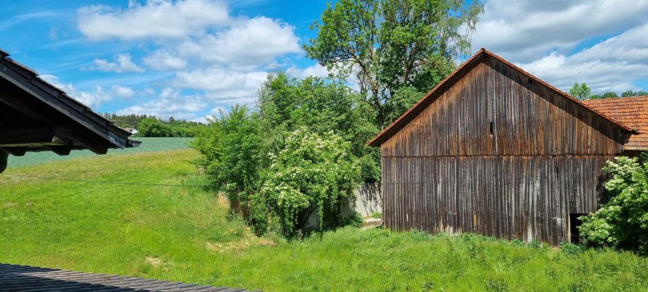 Land-Gut-Hotel Gasthof Waldschaenke Altfraunhofen Esterno foto