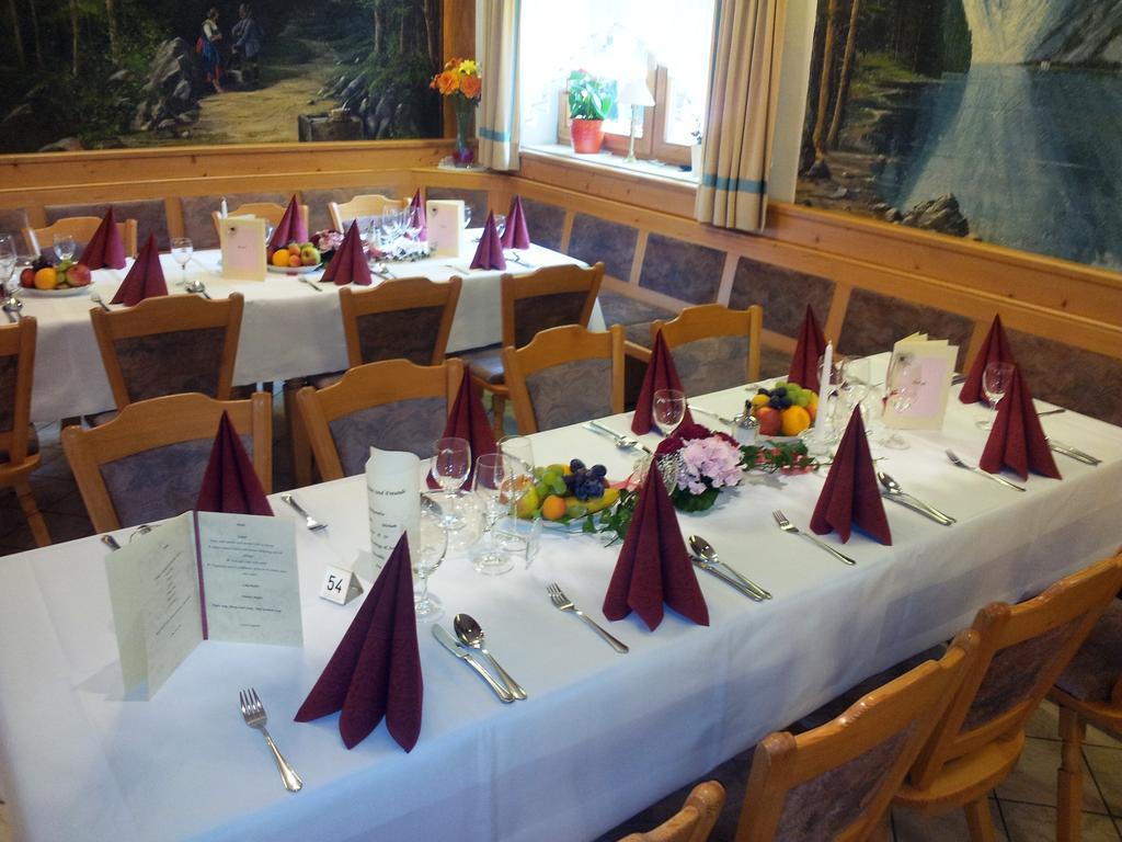 Land-Gut-Hotel Gasthof Waldschaenke Altfraunhofen Esterno foto